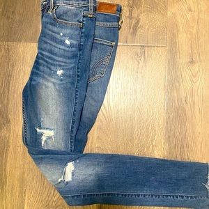 Hollister Size 0 Ultra High-Rise Super Skinny Classic Stretch.